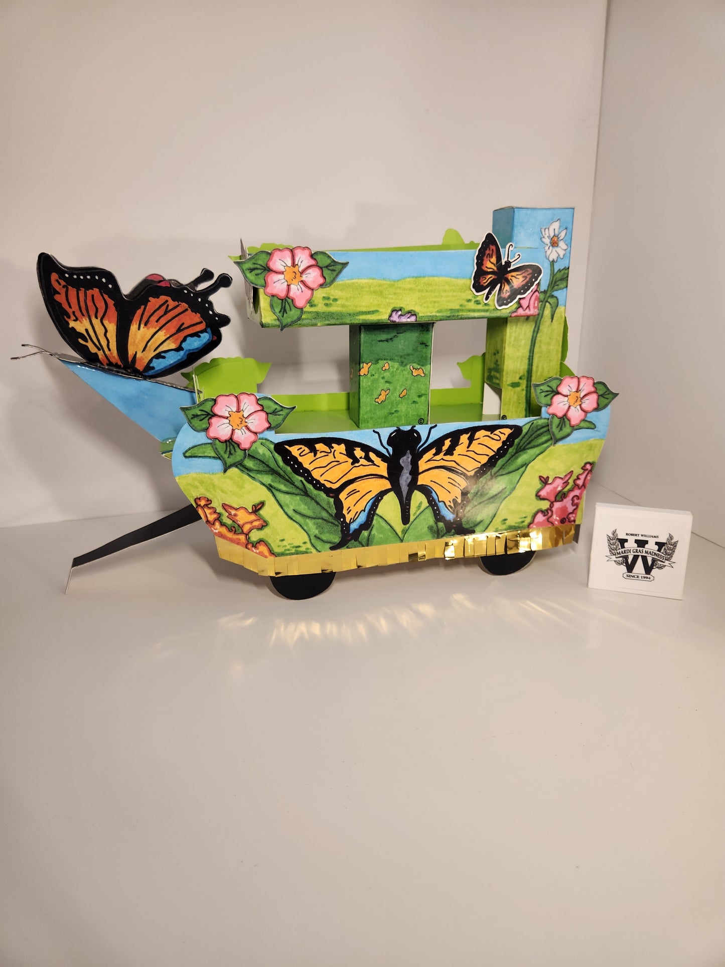 Garden of Butterflies 🦋 🦋 New Orleans Style Miniature Double Deck Float Kit