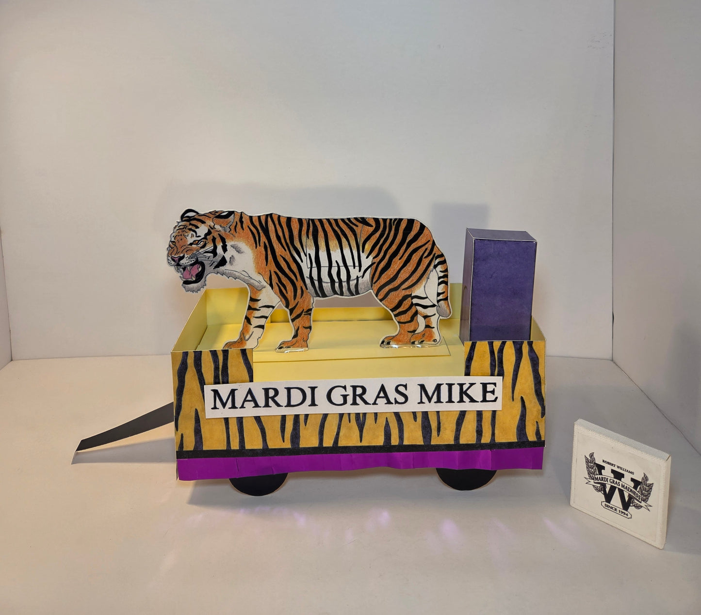 Mardi Gras Mike Mini Single-Deck Centerpiece Float